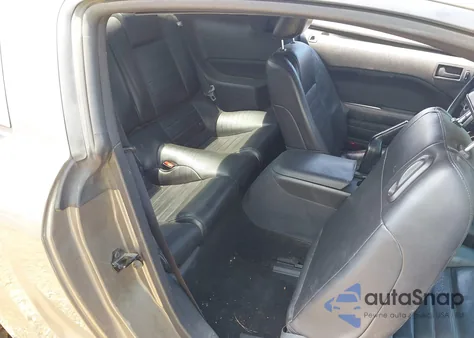 2005 Ford Mustang Gt Deluxe/Gt Premium from USA, damaged, VIN 1ZVFT82H455156312